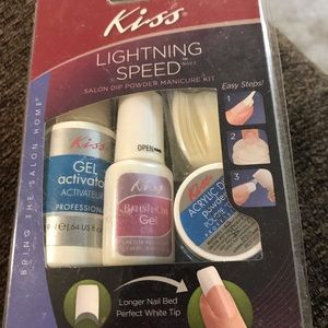 Kiss Acrylic Nail Kit